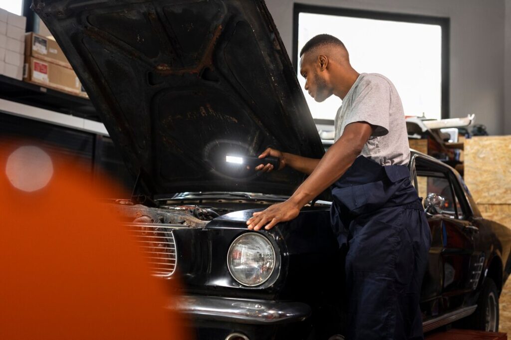 Trusted Mobil Oil Service Centre: Book Engine Care Today