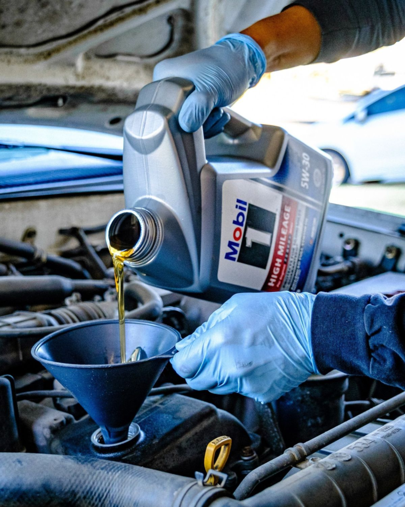Unlock Engine Efficiency With Extended Drain Oil